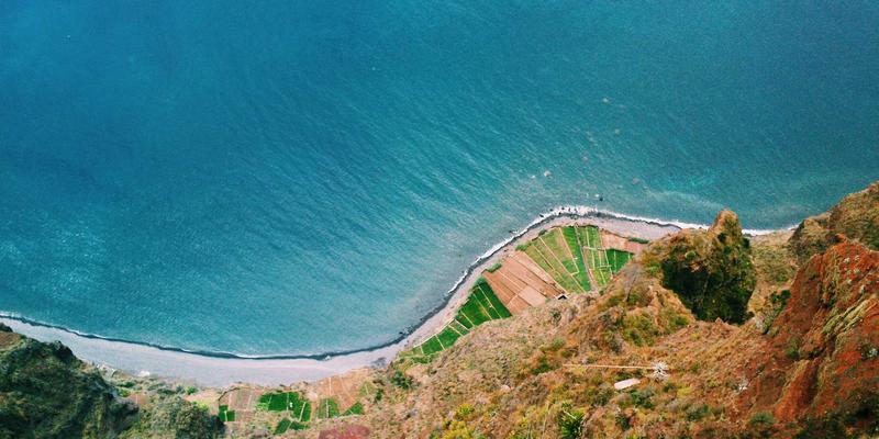 点亮无电地区:瑞能动力光储柴微电网系统的规划设计与经济性分析
